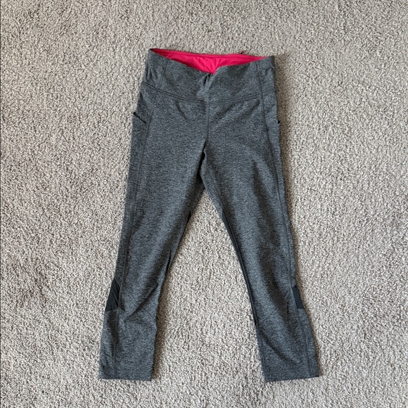 Lululemon Gray LuxStream Cropped Leggings – Size 4 - Picture 1 of 9